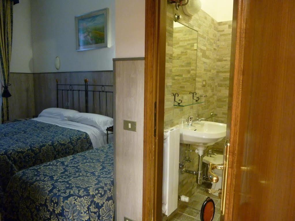 Hotel Camilla Guelfa Florence Exterior photo
